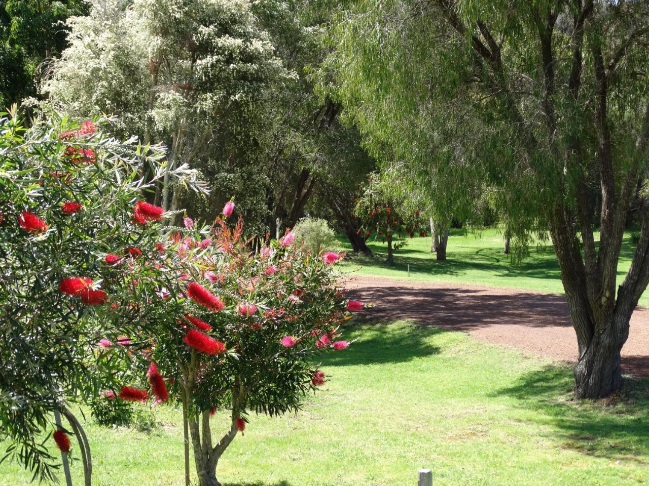 Pinda Lodge Margaret River ภายนอก รูปภาพ